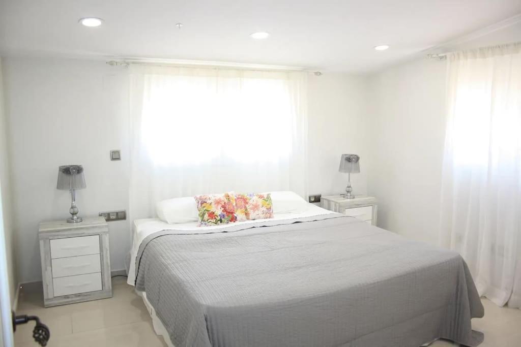 Ohana Luxury Villa With Heated Pool Malaga Exterior photo
